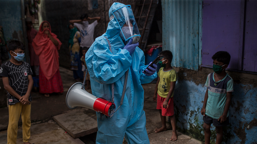 UNICEF har levert ulike typer oksygenapparater og smittevernsutstyr til India