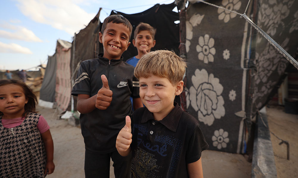 Glade Gazagutter etter fred