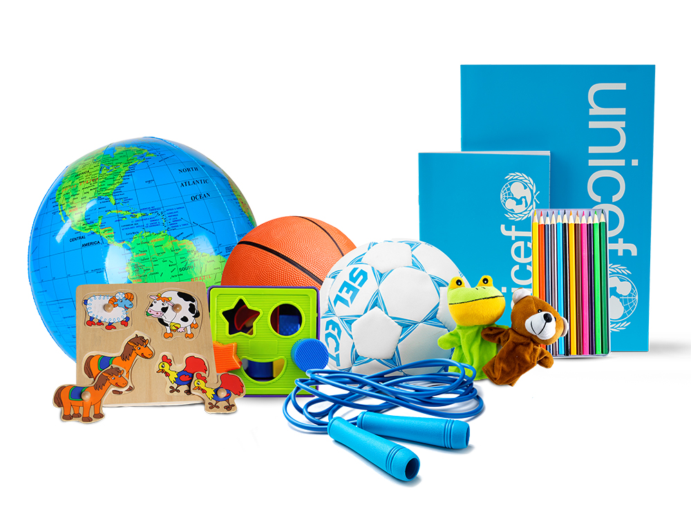 Lek-og-lær-pakke fra UNICEF. FOTO