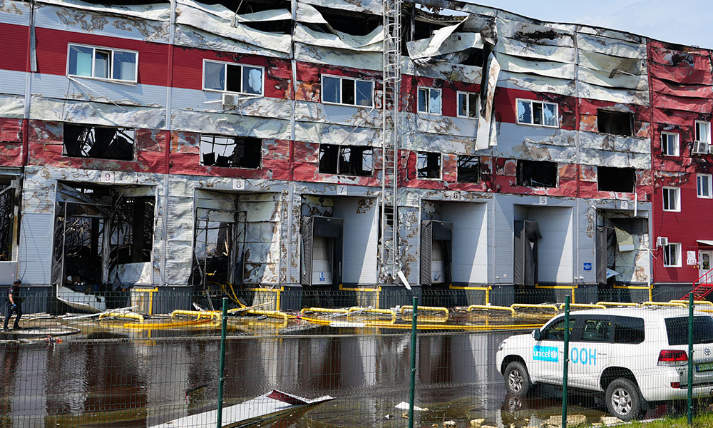 Bombet UNICEF-lager Ukraina