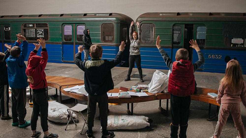 Aktiviteter for barn på flukt i Ukraina. Foto