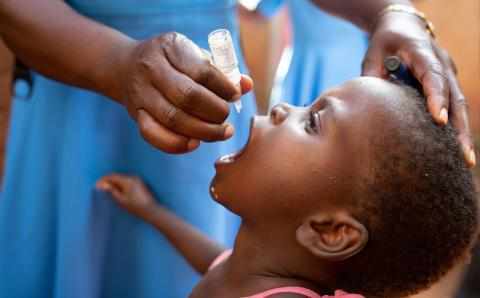 Vaksinering av barn i Malawi 2022, UN0641063,  © UNICEF/U.S. CDC/Unique Identifier/Daylin Paul