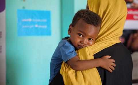 Sudan gutt over mors skulder