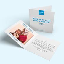 Eksempel på trykt gavebevis for Verdensgaven Startpakke til mor og nyfødt